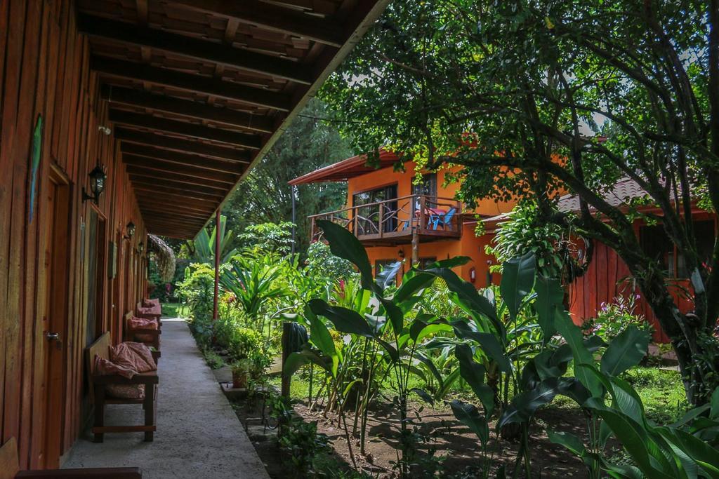 Guava Lodge Playa Matapalo Esterno foto